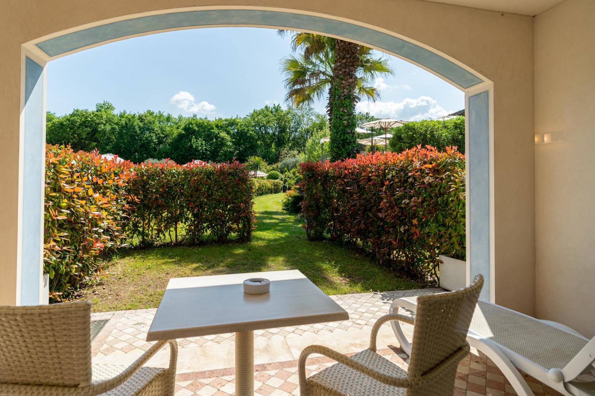 Monastero Resort & Spa Soiano Del Lago Exterior photo
