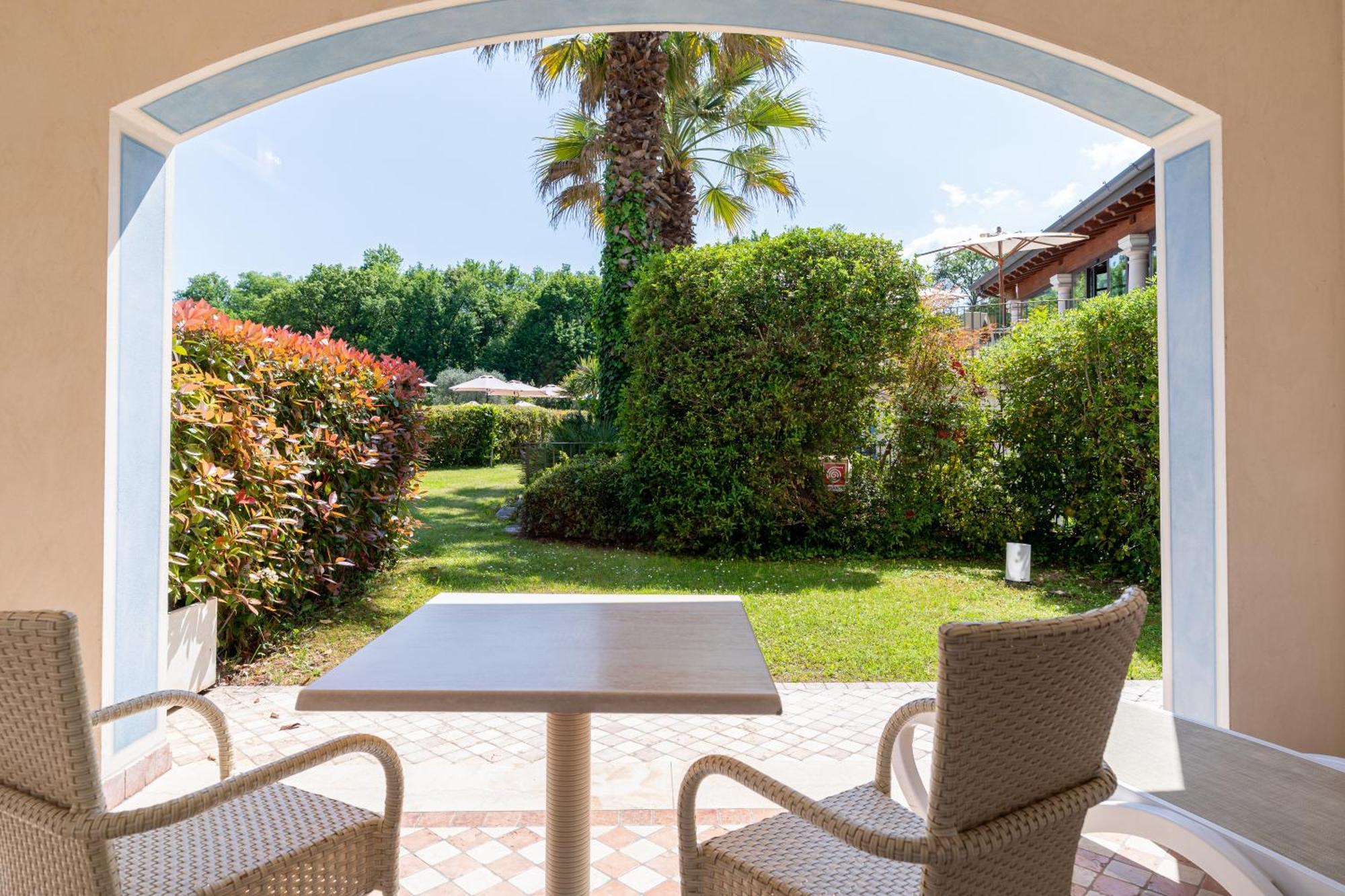 Monastero Resort & Spa Soiano Del Lago Exterior photo